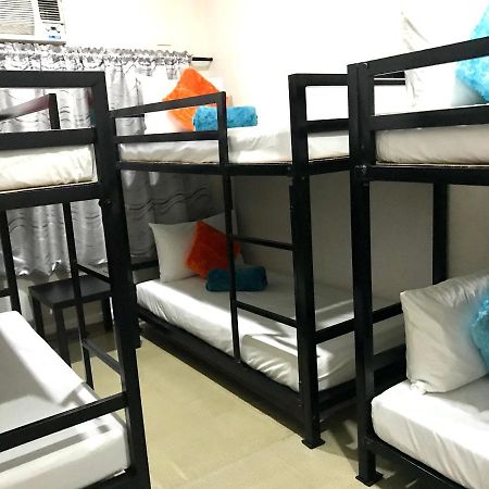 Halfway House Hostel Mactan Cebu Airport Lapu-Lapu City Exterior photo