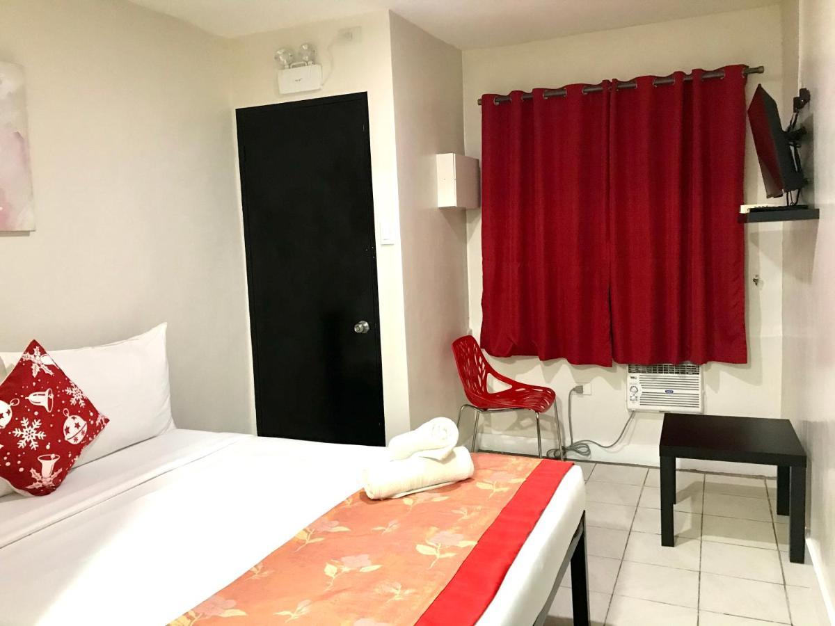 Halfway House Hostel Mactan Cebu Airport Lapu-Lapu City Exterior photo