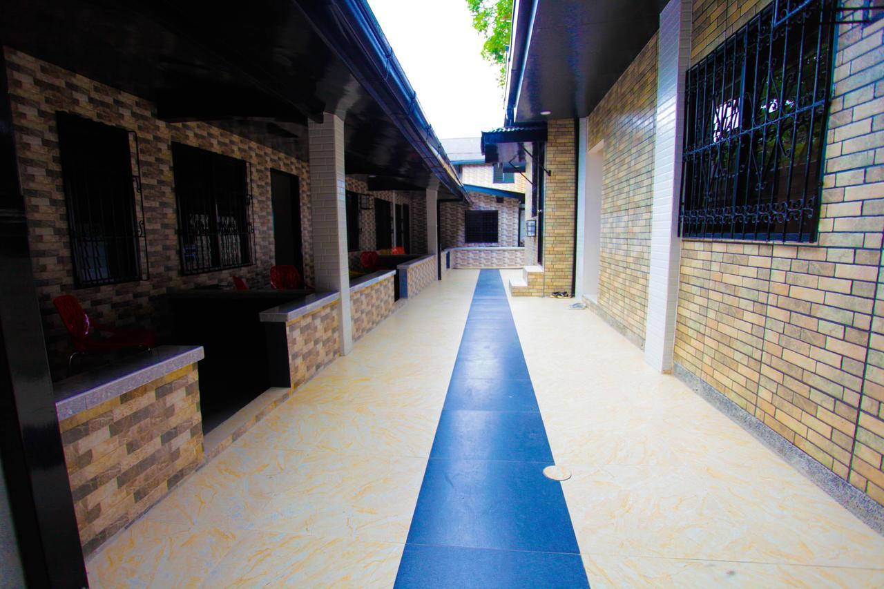 Halfway House Hostel Mactan Cebu Airport Lapu-Lapu City Exterior photo